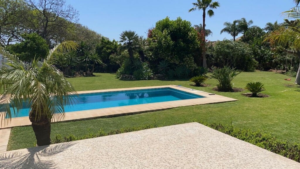 Detached Villa San Pedro de Alcántara Málaga - image 16