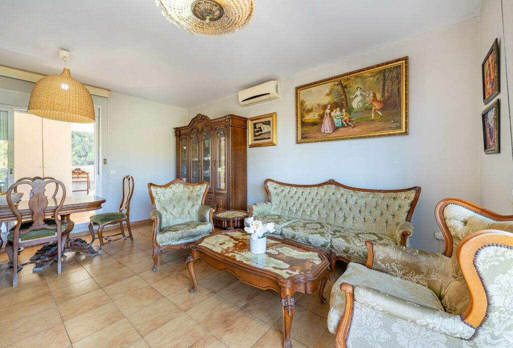 Penthouse Calahonda Málaga - image 17
