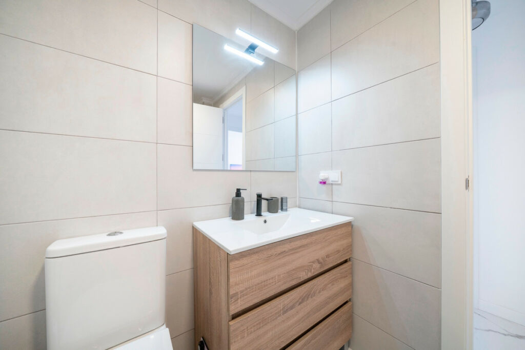 Middle Floor Apartment Punta Prima Alicante - image 17