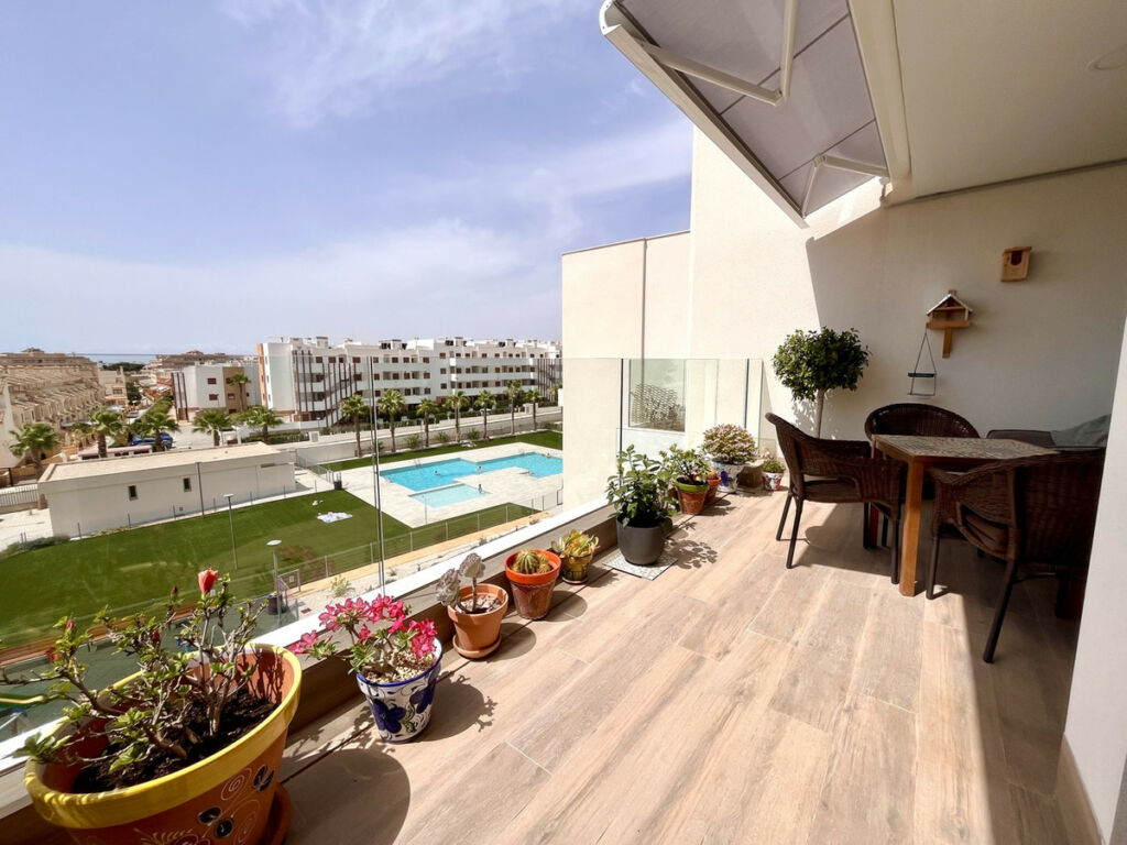 Penthouse Los Dolses Alicante - image 17