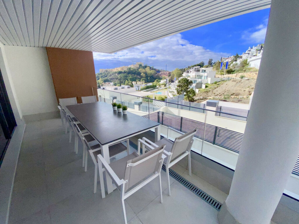 Middle Floor Apartment Benahavís Málaga - image 17