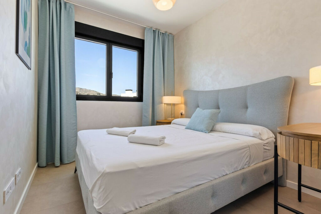 Middle Floor Apartment Torremolinos Málaga - image 17