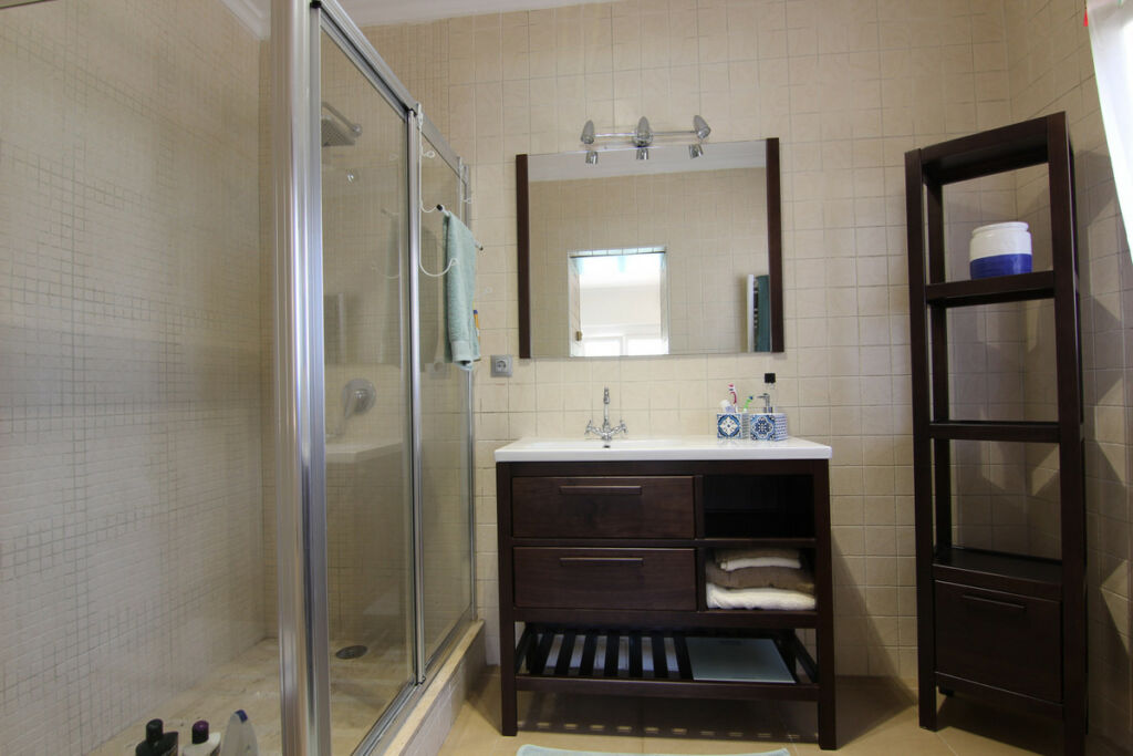 Detached Villa Estepona Málaga - image 17