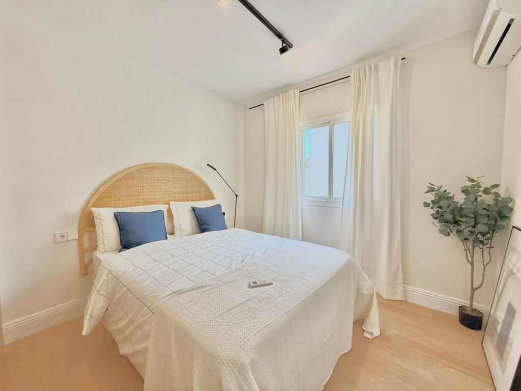 Penthouse Fuengirola Málaga - image 17