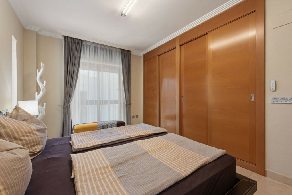 Penthouse Los Flamingos Málaga - image 17