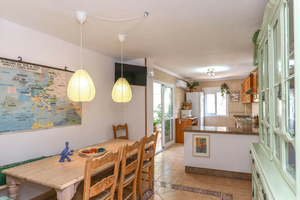 Townhouse Tolox Málaga - image 17