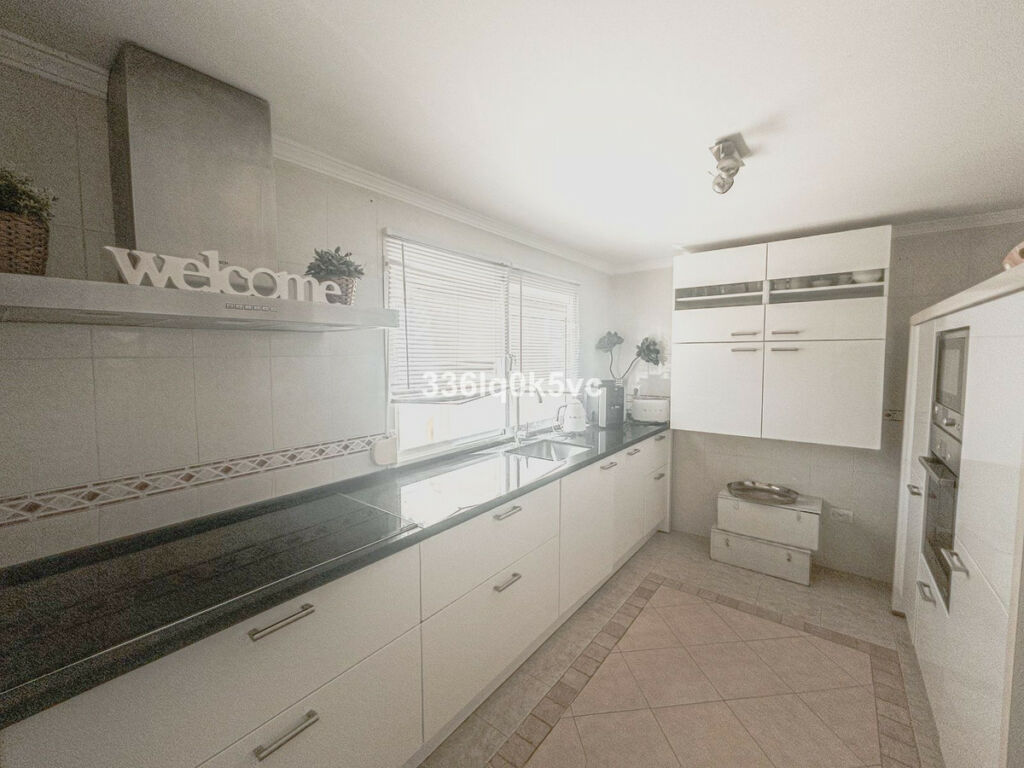 Townhouse Estepona Málaga - image 17