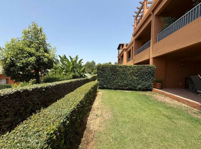 Ground Floor Apartment Estepona Málaga - image 17
