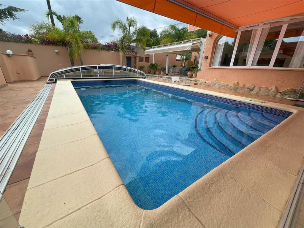 Detached Villa Moraira Alicante - image 10