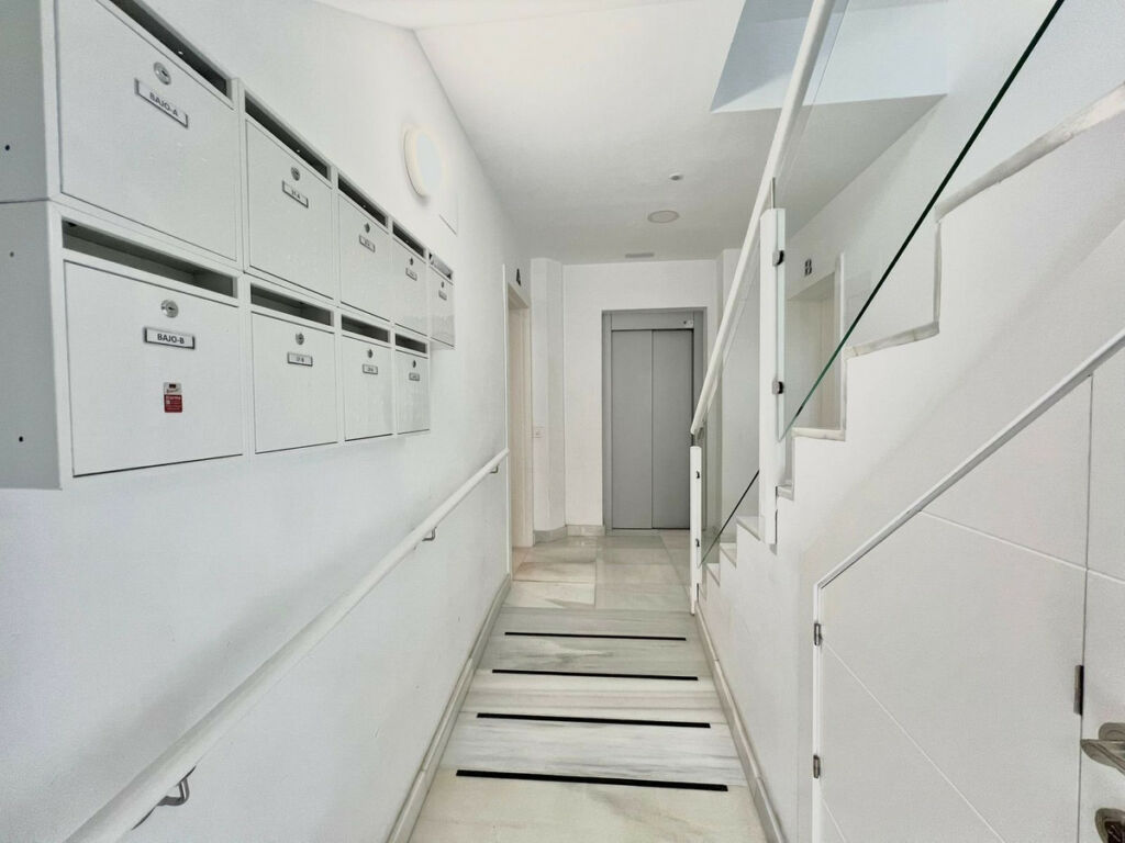 Ground Floor Apartment Fuengirola Málaga - image 17