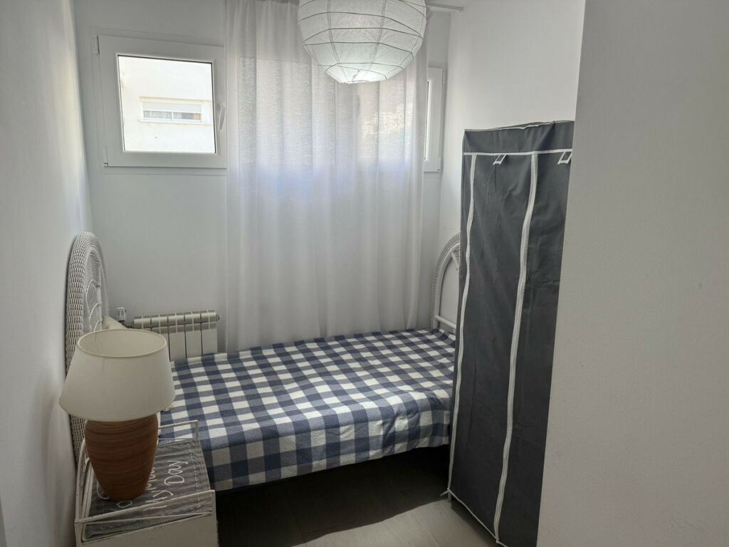 Middle Floor Apartment Estepona Málaga - image 17