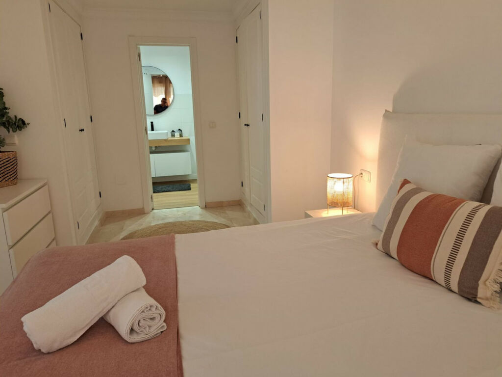 Ground Floor Apartment Benahavís Málaga - image 17
