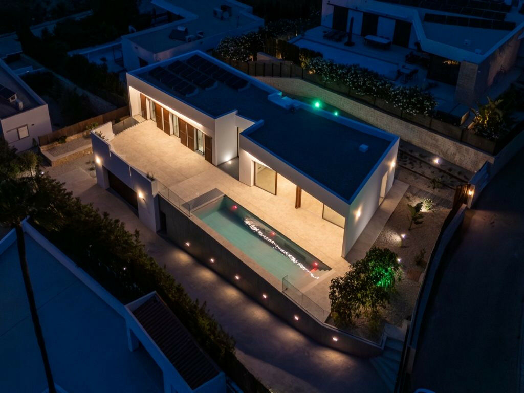 Detached Villa Benissa Alicante - image 17