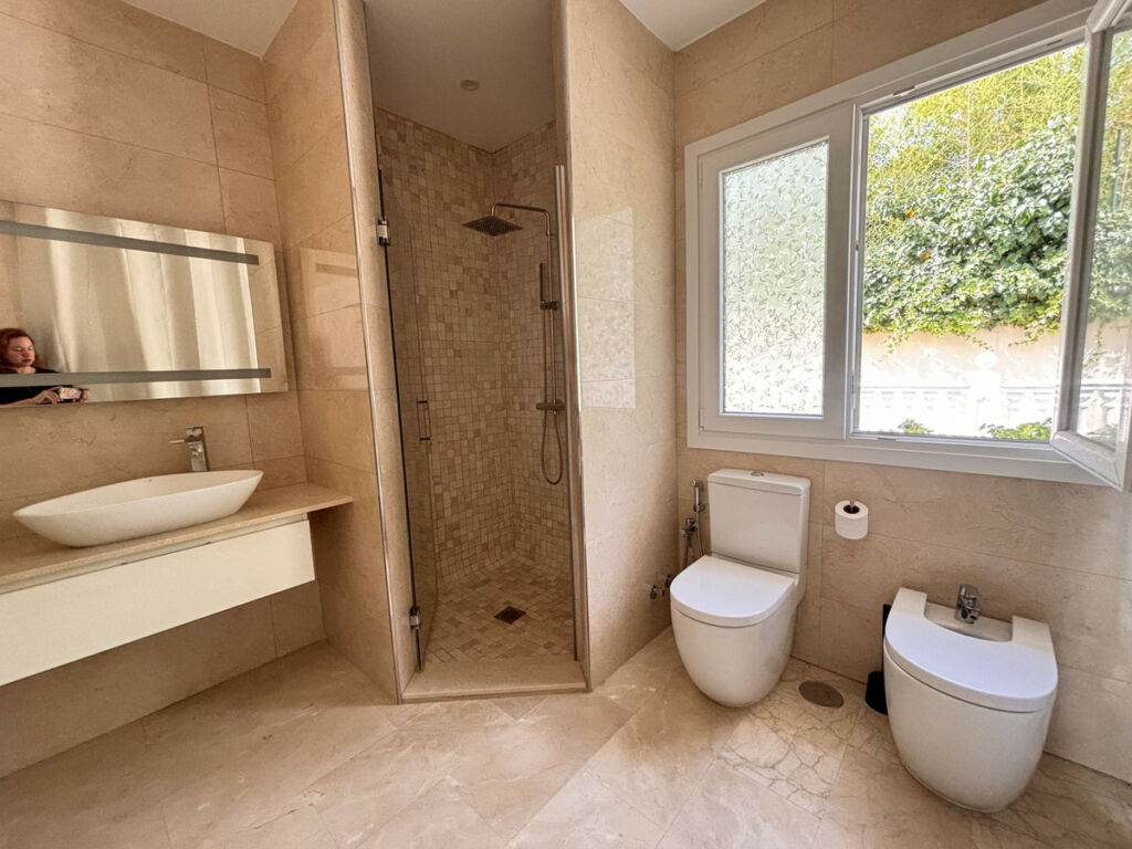 Detached Villa Selwo Málaga - image 17