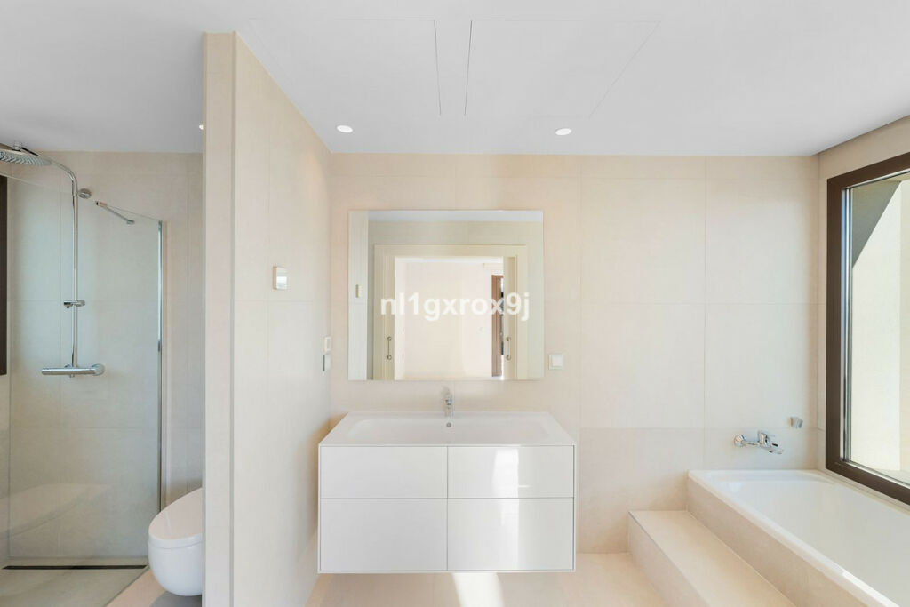 Penthouse Duplex Estepona Málaga - image 17
