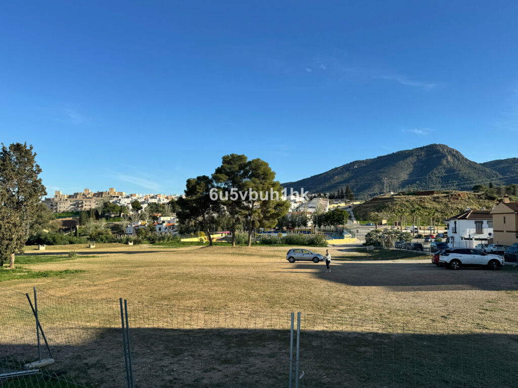 Land Alhaurín de la Torre Málaga - image 17