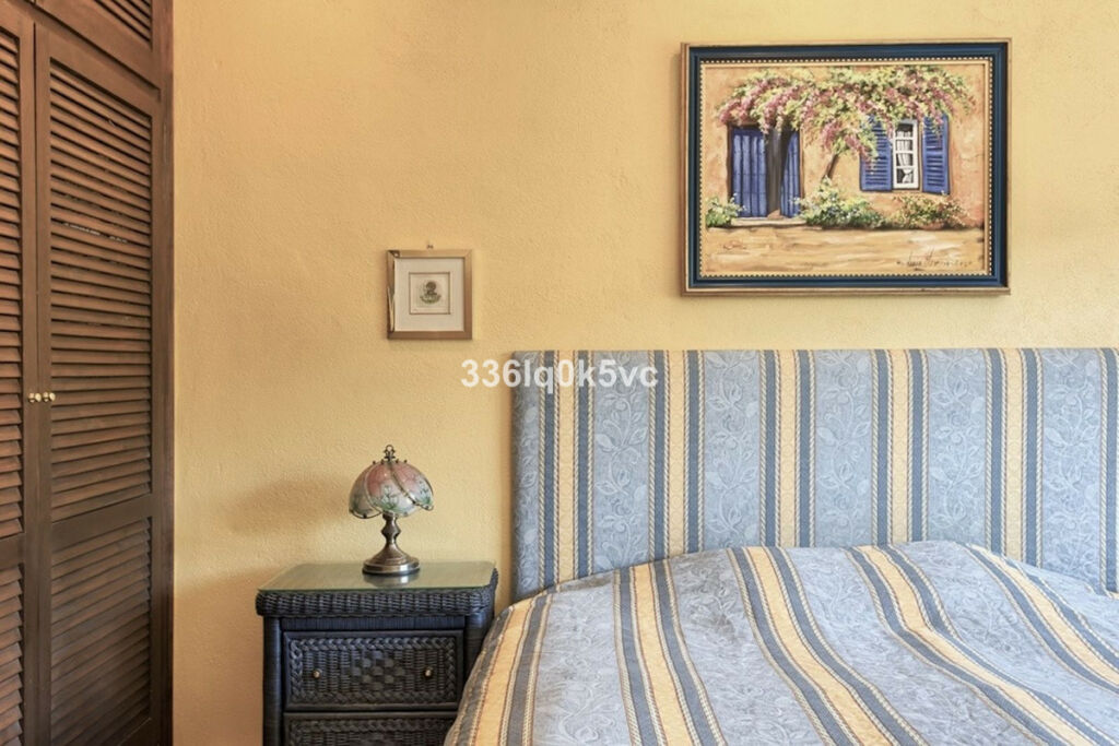Townhouse Benahavís Málaga - image 17