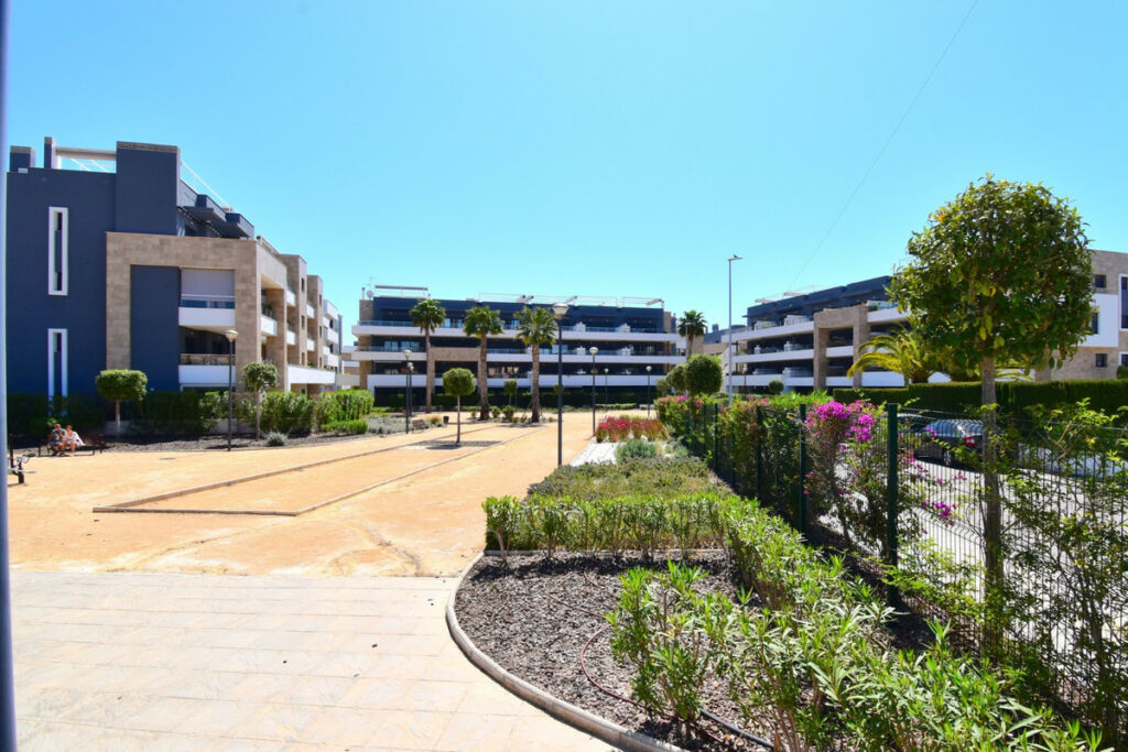 Middle Floor Apartment Playa Flamenca Alicante - image 17