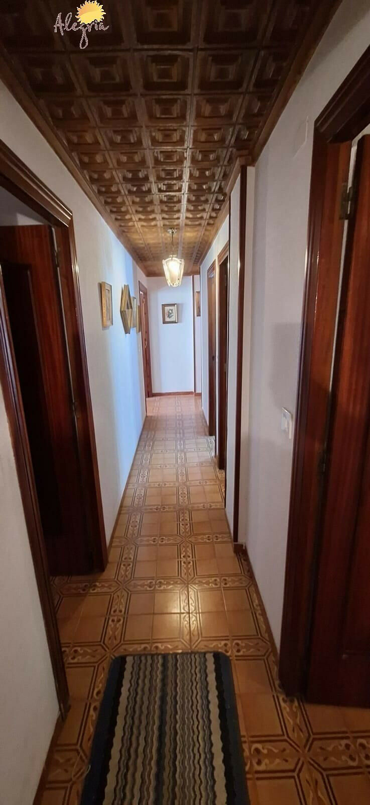 Middle Floor Apartment Torrevieja Alicante - image 17