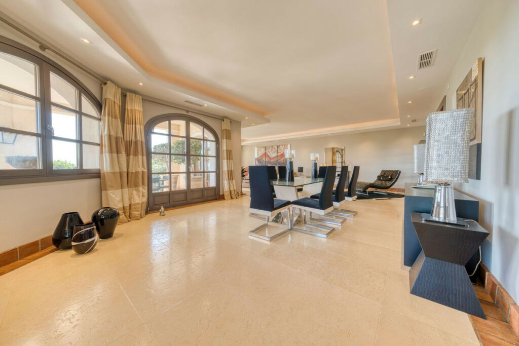 Detached Villa Sotogrande Costa Cádiz - image 17