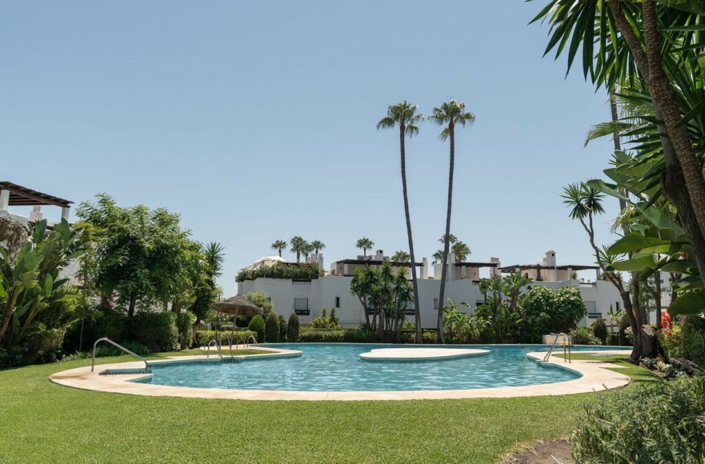 Semi-Detached House San Pedro de Alcántara Málaga - image 17