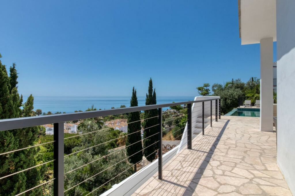 Detached Villa Torremuelle Málaga - image 17