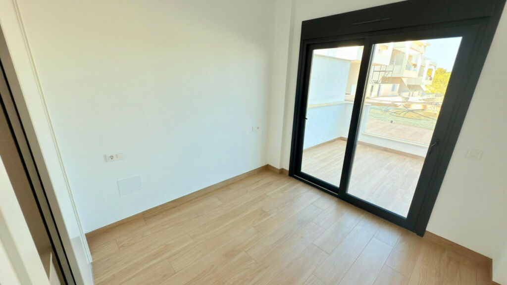 Middle Floor Apartment Finestrat Alicante - image 17