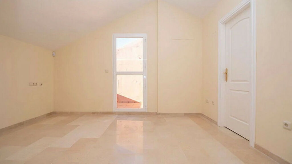 Duplex Elviria Málaga - image 17