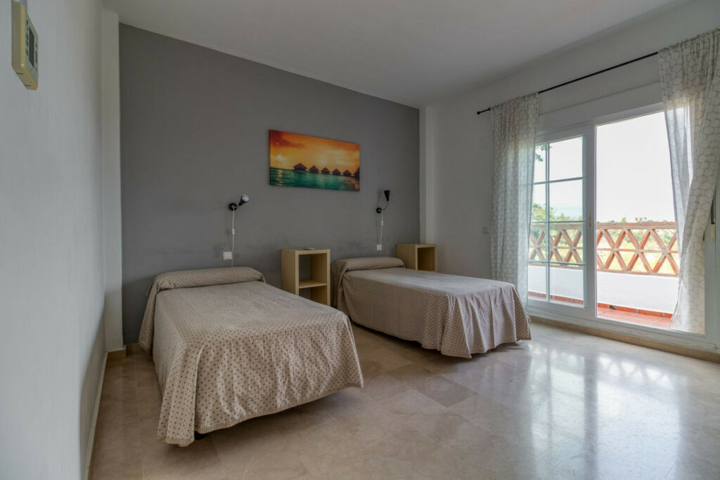 Semi-Detached House Lauro Golf Málaga - image 16