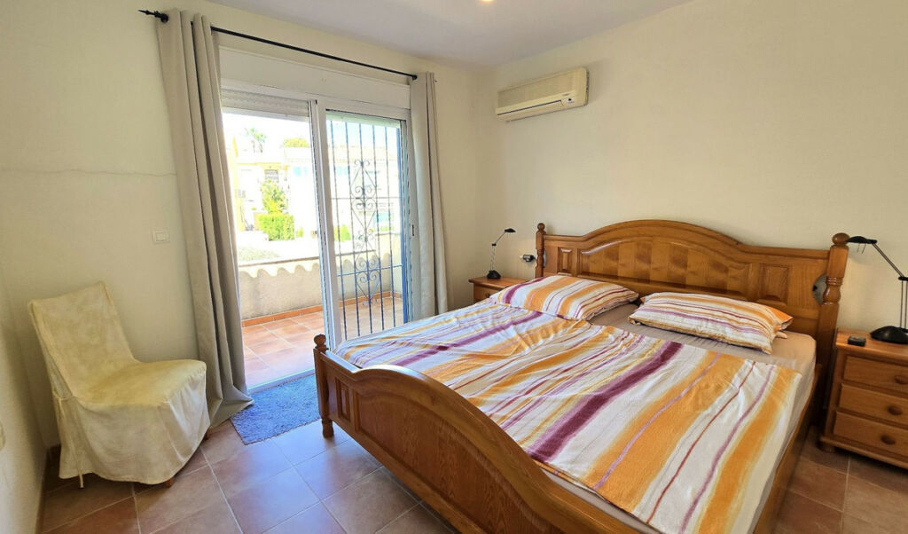 Detached Villa Orihuela Alicante - image 18