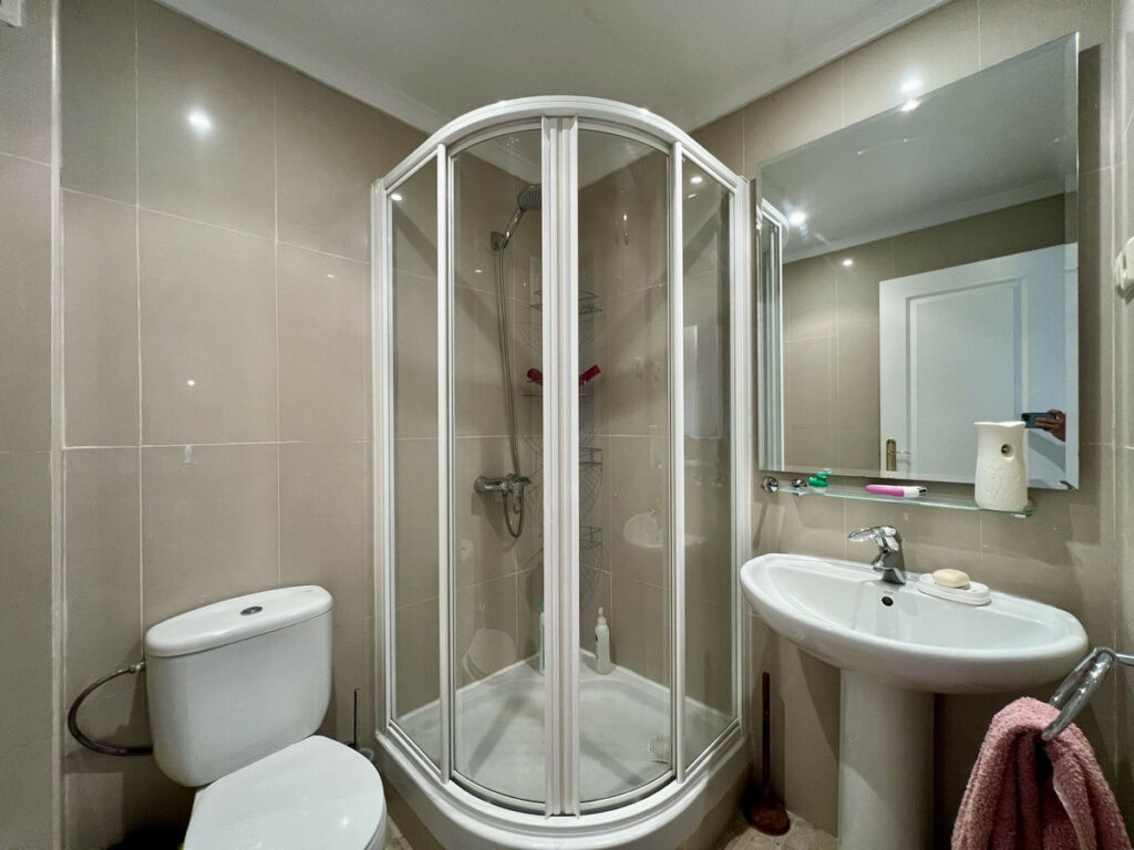 Middle Floor Apartment La Cala Hills Málaga - image 17