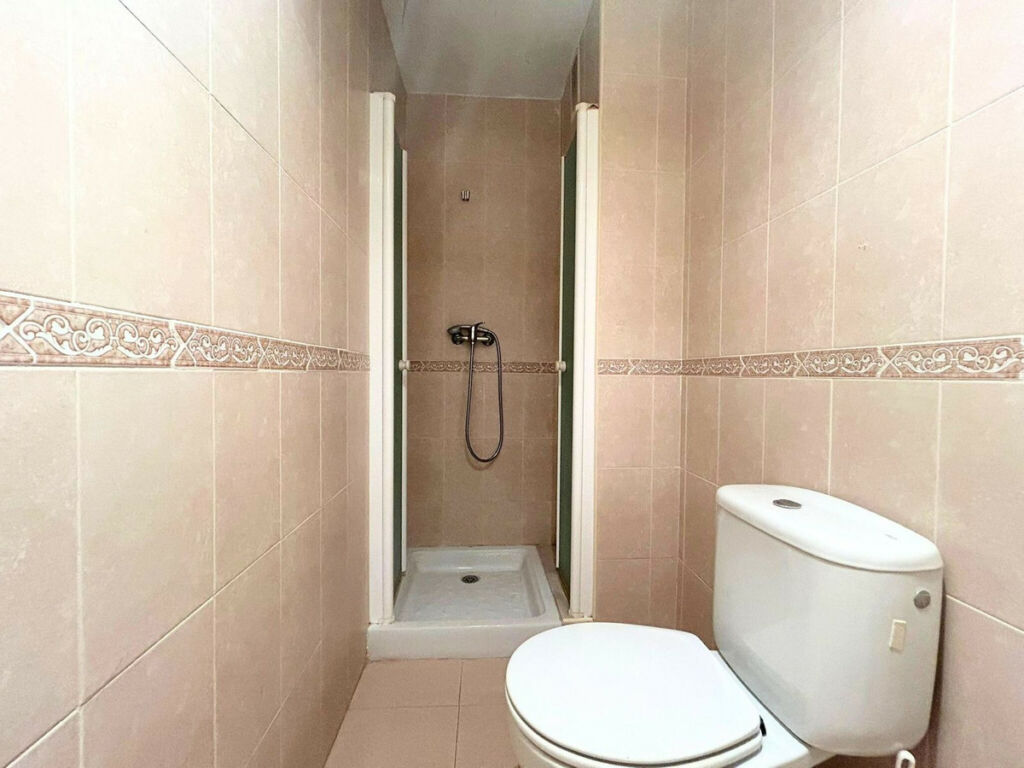 Middle Floor Apartment Las Lagunas Málaga - image 20