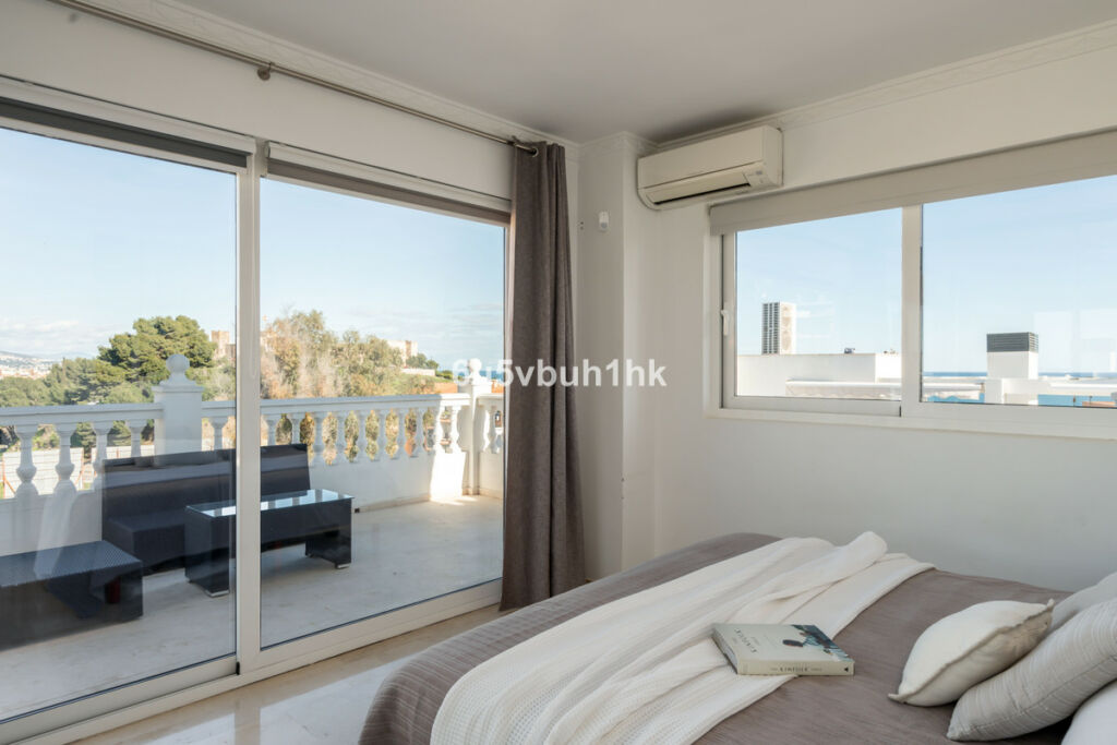 Detached Villa Fuengirola Málaga - image 18