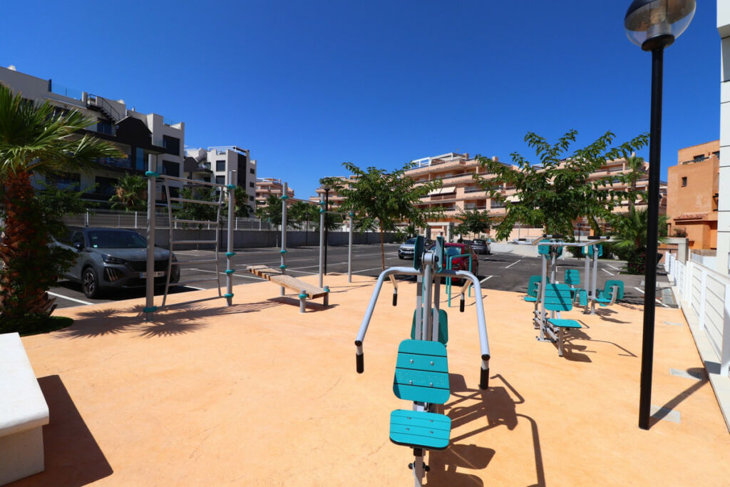 Ground Floor Apartment Villamartin Alicante - image 18