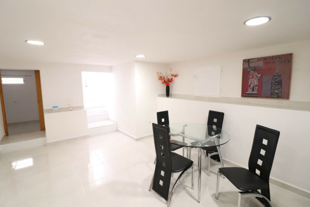 Detached Villa Rojales Hills Alicante - image 18