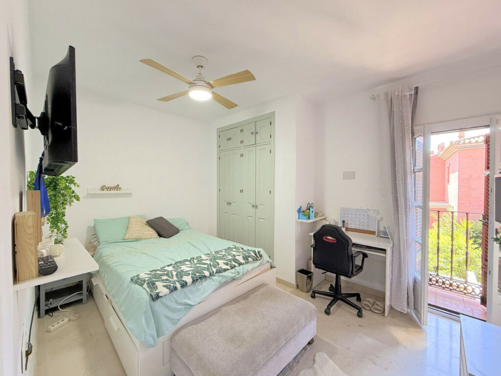 Townhouse Estepona Málaga - image 18