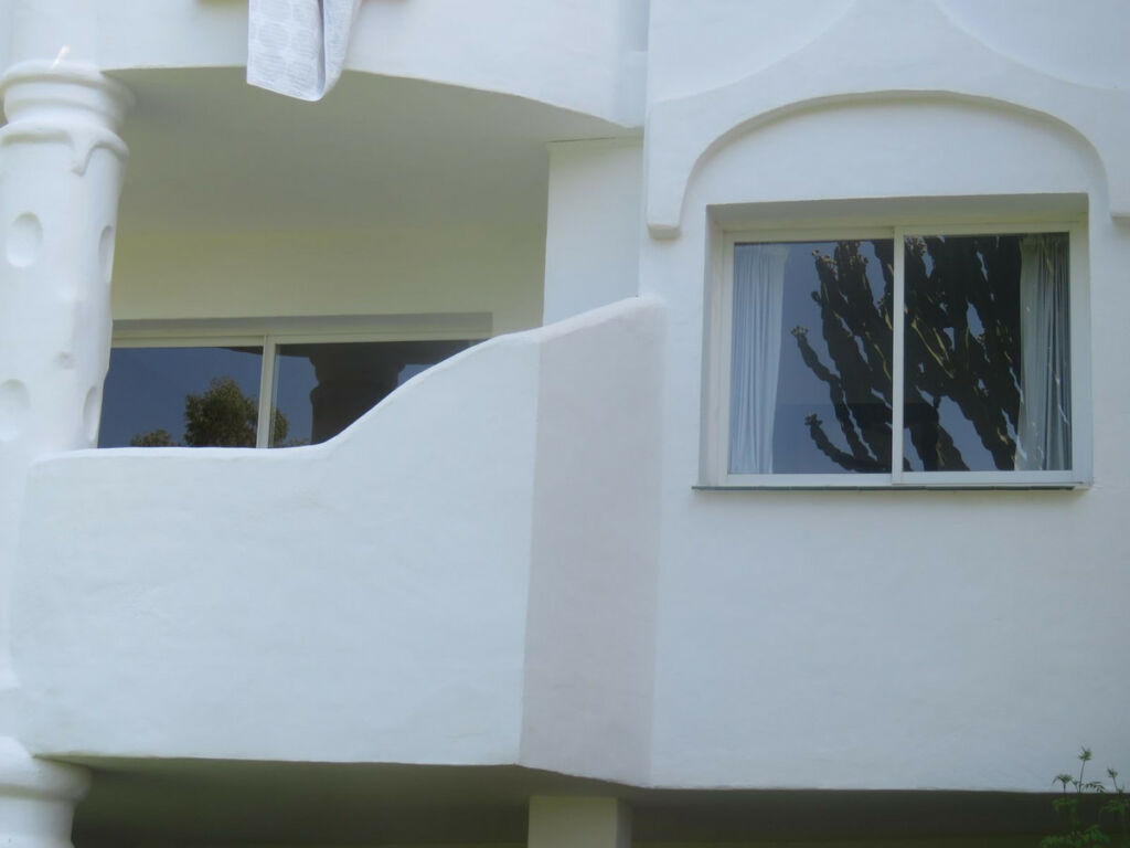 Ground Floor Apartment Calahonda Málaga - image 18