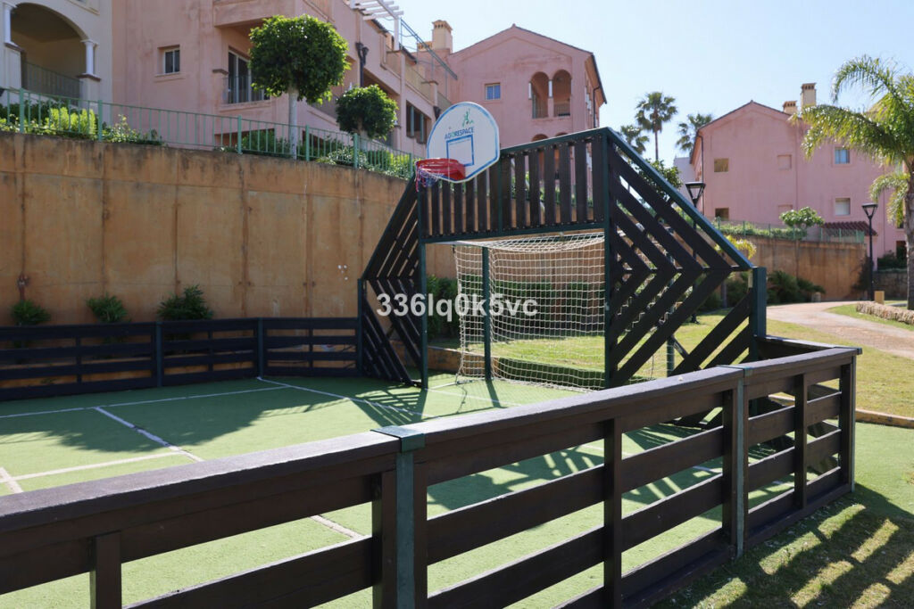 Middle Floor Apartment Manilva Málaga - image 18