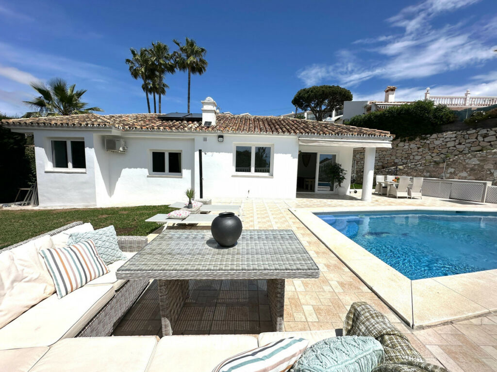 Detached Villa El Faro Málaga - image 18