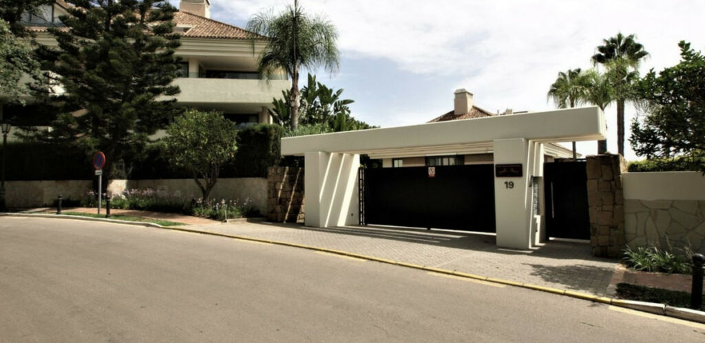Ground Floor Apartment Marbella Málaga - image 18