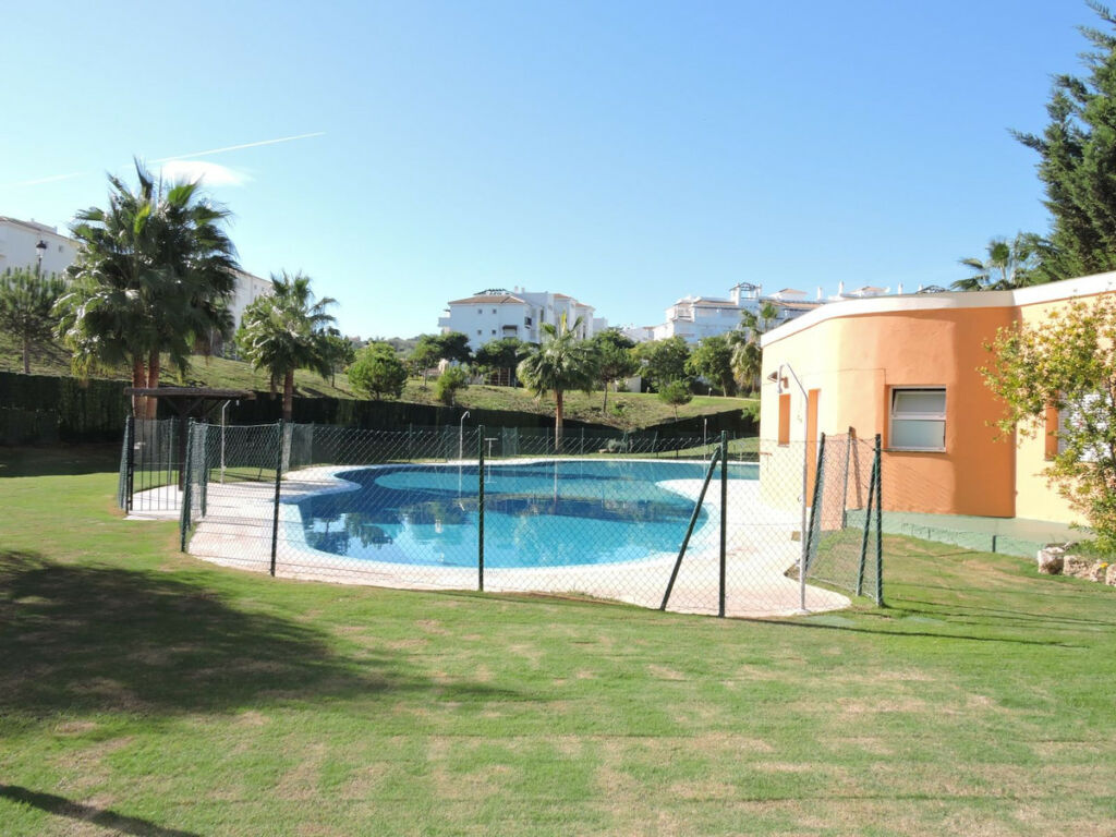 Middle Floor Apartment San Luis de Sabinillas Málaga - image 17