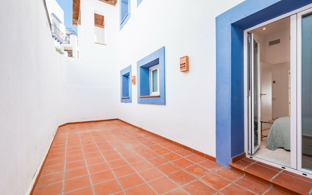 Ground Floor Apartment Benahavís Málaga - image 18