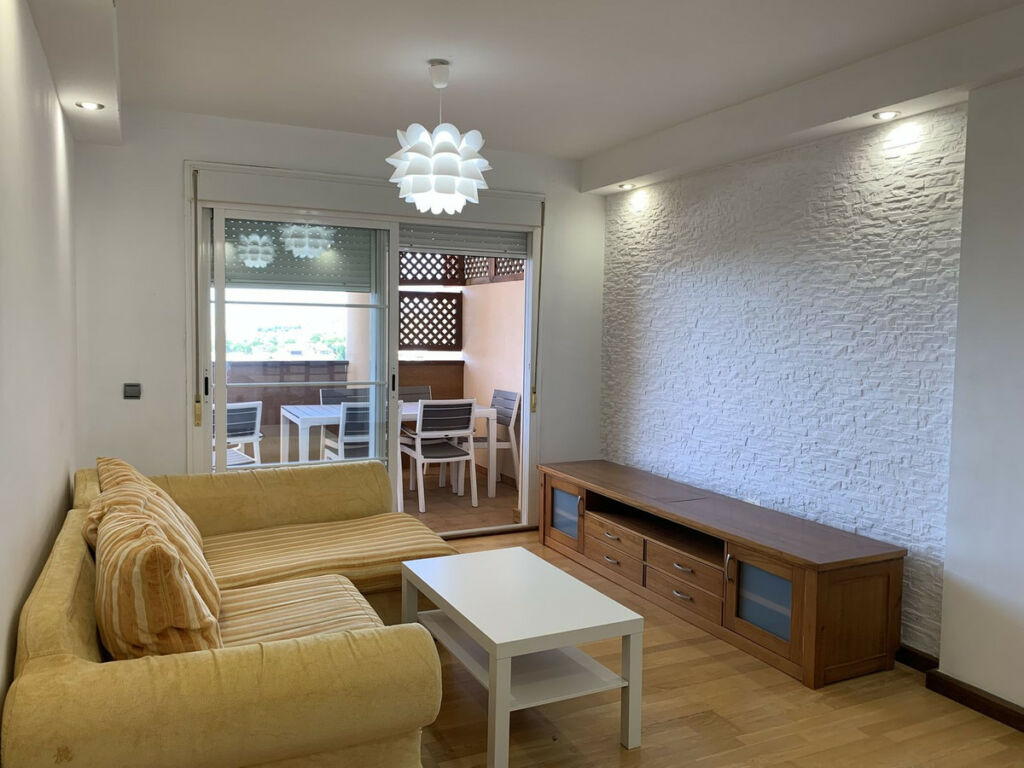 Middle Floor Apartment Estepona Málaga - image 18