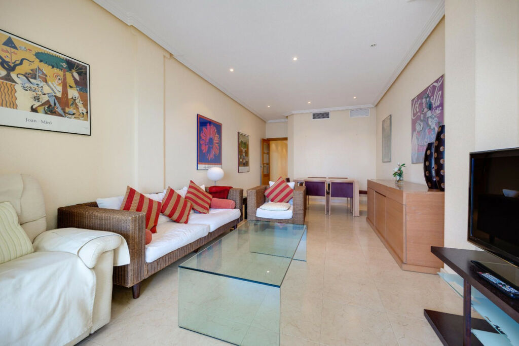 Middle Floor Apartment Torrevieja Alicante - image 18