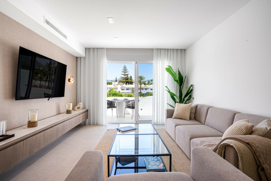 Penthouse Duplex Nueva Andalucía Málaga - image 18