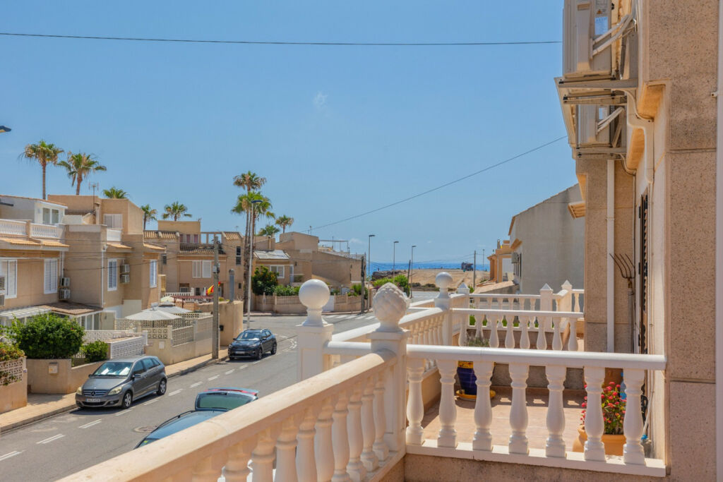 Detached Villa Torrevieja Alicante - image 17