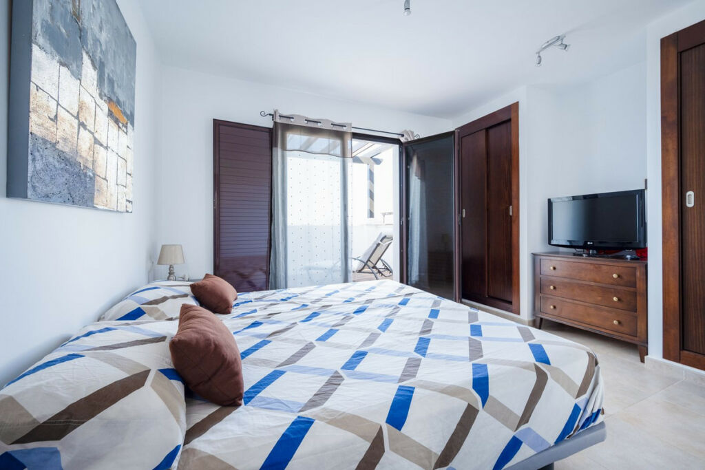 Penthouse Duplex Altos de los Monteros Málaga - image 18