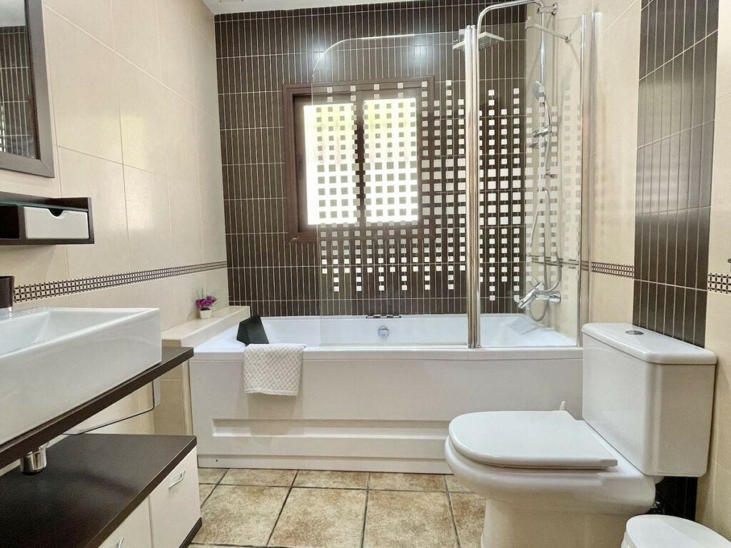Detached Villa Frigiliana Málaga - image 18