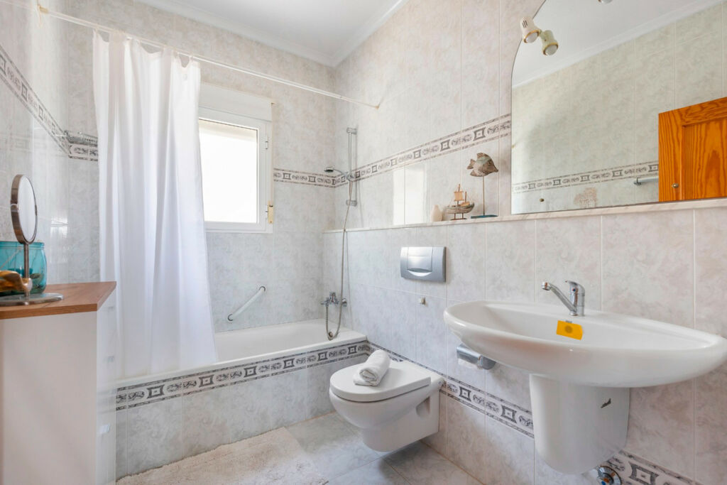 Detached Villa San Fulgencio Alicante - image 18