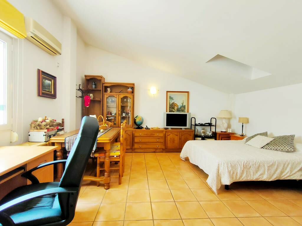 Detached Villa Denia Alicante - image 18